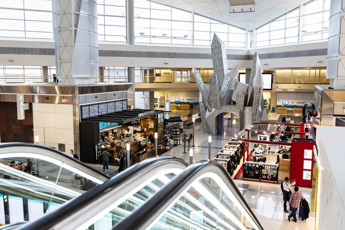 Dallas/Fort Worth International Airport (DFW)