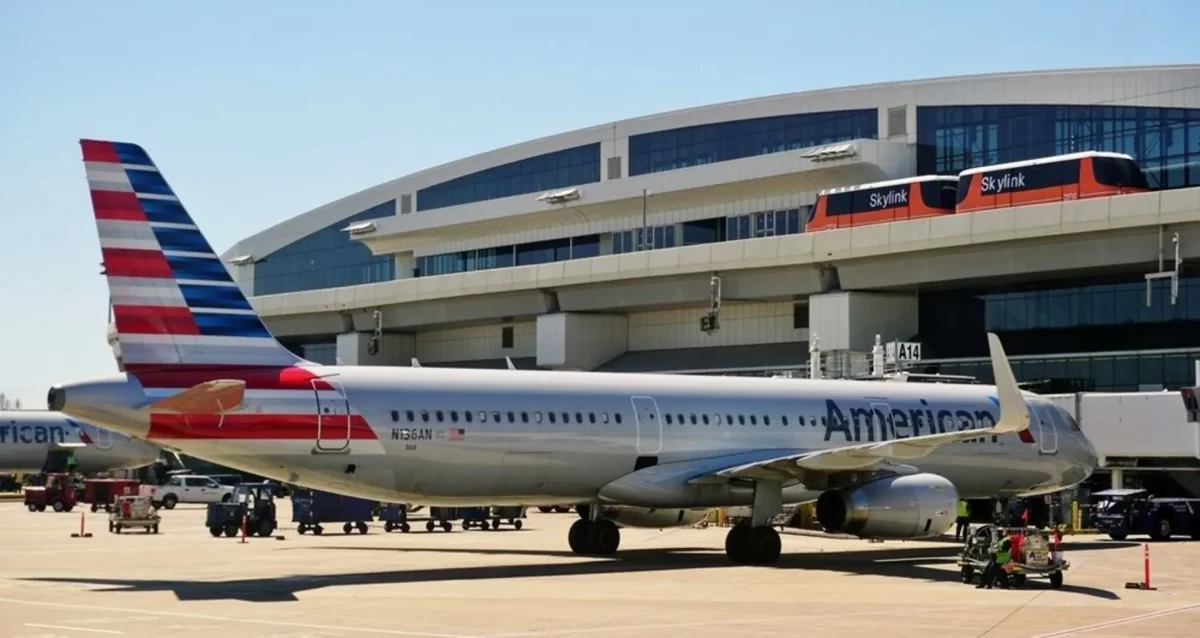 Dallas/Fort Worth International Airport (DFW)